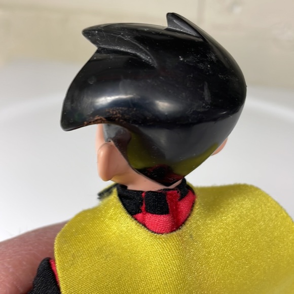 Robin lot - 6 Vintage Robin figures - All different pieces of Batman’s sidekick - Picture 14 of 16